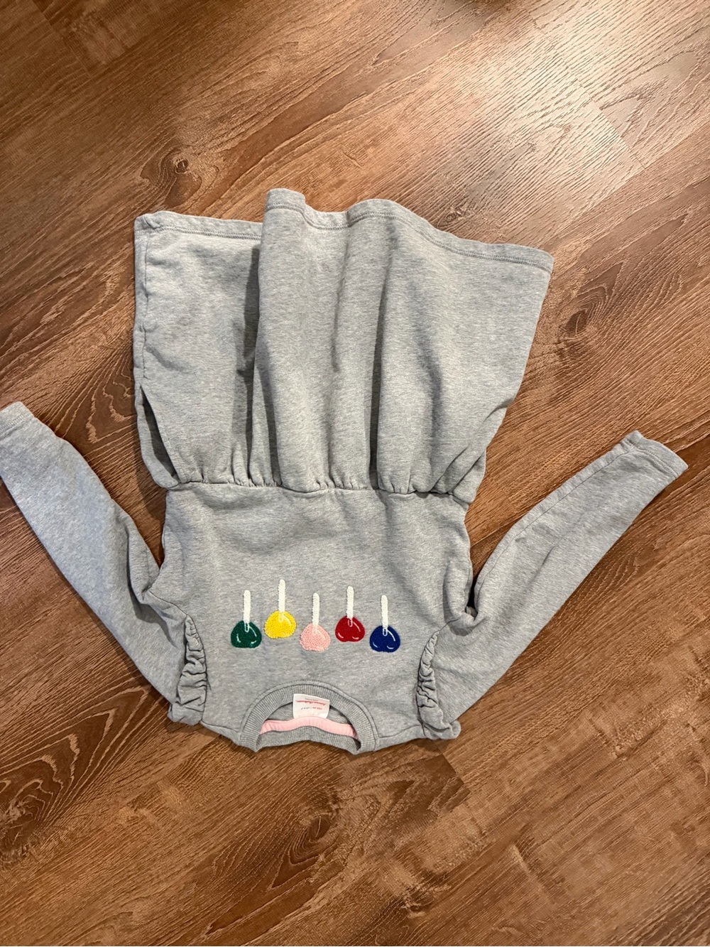 Kids grey dress-like top with lollipop appliques